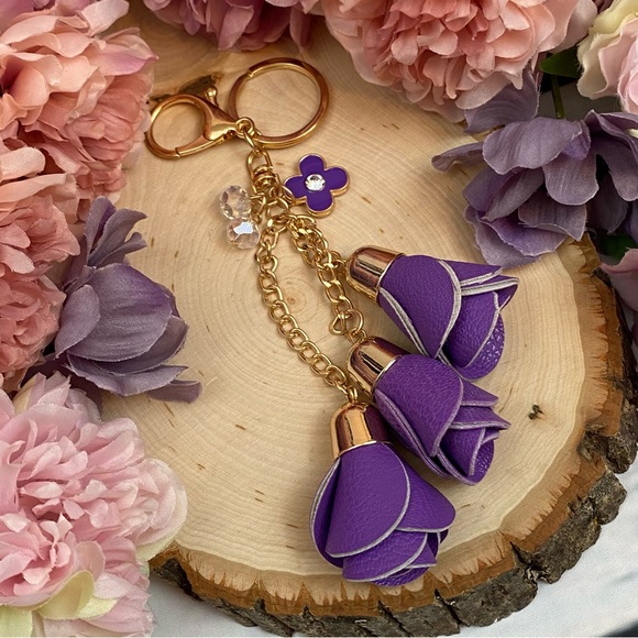 Purple Triple Rose Charm with Beads Keychain - Picture 9 of 14